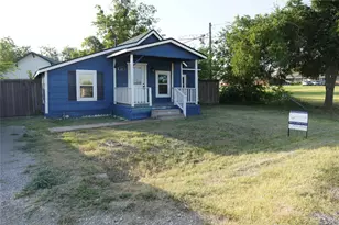 207 N Illinois St, Celina, TX 75009 - Photo 2