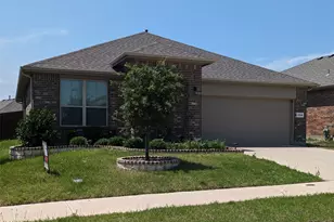 1108 Bowlus Dr, Fort Worth, TX 76177 - Photo 2