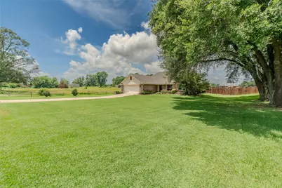 2039 Park Springs Road, Sulphur Springs, TX 75482 - Photo 2