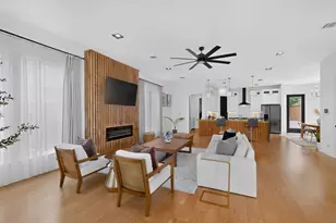 1226 S Ewing Ave, Dallas, TX 75216 - Photo 2
