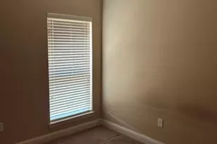 209 Newcastle St, Waxahachie, TX 75165 - Photo 10