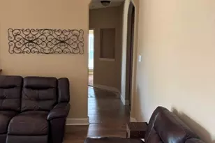 209 Newcastle St, Waxahachie, TX 75165 - Photo 4