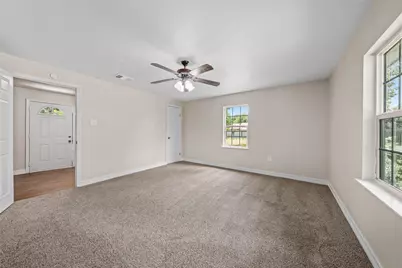 117 N Oak Street, Lacy Lakeview, TX 76705 - Photo 24