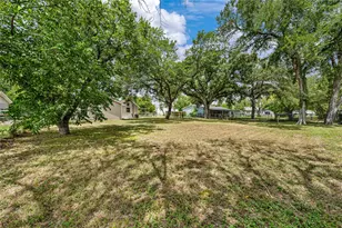 117 N Oak St, Lacy Lakeview, TX 76705 - Photo 36