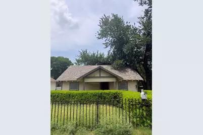 1007 W Clarendon Drive, Dallas, TX 75208 - Photo 1