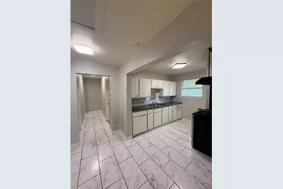 1007 W Clarendon Drive, Dallas, TX 75208 - Photo 6
