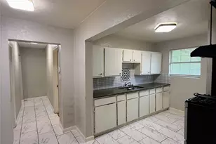 1007 W Clarendon Dr, Dallas, TX 75208 - Photo 6