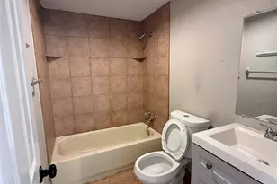 1007 W Clarendon Dr, Dallas, TX 75208 - Photo 10