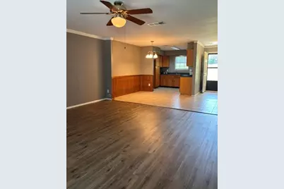22 E Townhouse Lane #31, Grand Prairie, TX 75052 - Photo 12