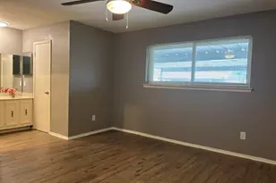 22 E Townhouse Ln, Grand Prairie, TX 75052 - Photo 20