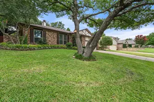 704 Whistler Dr, Arlington, TX 76006 - Photo 6