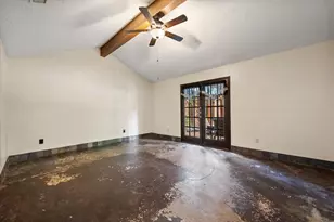 704 Whistler Dr, Arlington, TX 76006 - Photo 24