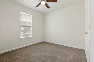 709 Catalina Dr, Lancaster, TX 75146 - Photo 16
