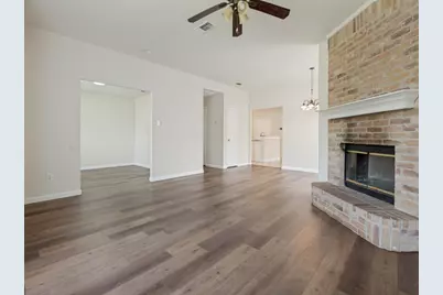 709 Catalina Drive, Lancaster, TX 75146 - Photo 4