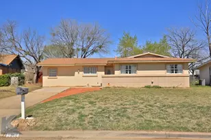 2518 Bennett Dr, Abilene, TX 79605 - Photo 2