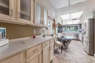 8633 Baumgarten Dr, Dallas, TX 75228 - Photo 4