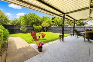 8633 Baumgarten Dr, Dallas, TX 75228 - Photo 22