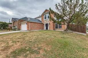5550 Rocky Mountain Rd, Fort Worth, TX 76137 - Photo 2