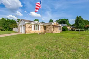 2616 Shady Brook Dr, Bedford, TX 76021 - Photo 1