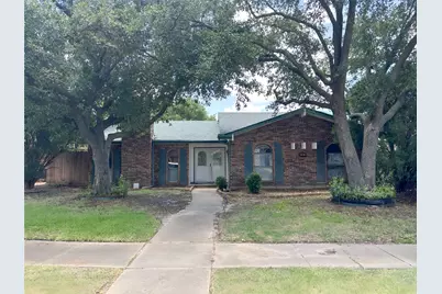 5229 Pruitt Drive, The Colony, TX 75056 - Photo 2
