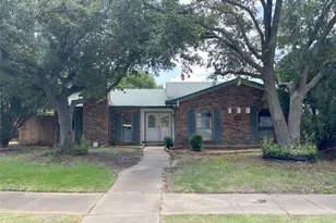 5229 Pruitt Dr, The Colony, TX 75056 - Photo 2