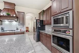 10713 Galveston Pl, McKinney, TX 75071 - Photo 6