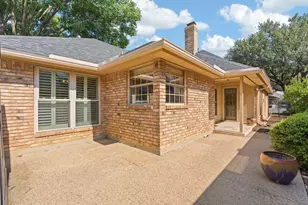 1208 Oriental Ave, Arlington, TX 76011 - Photo 30