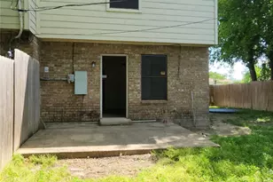 9108 Lanham St, White Settlement, TX 76108 - Photo 18