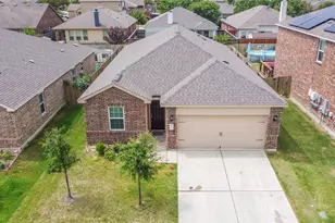 1911 Hot Springs Way, Princeton, TX 75407 - Photo 2