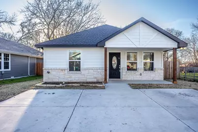 815 Ritchey Street, Gainesville, TX 76240 - Photo 1
