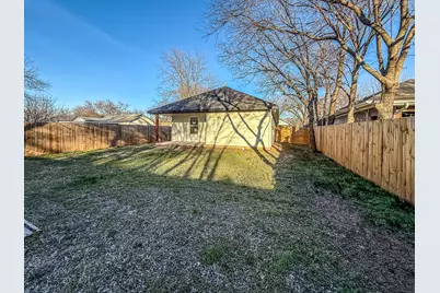 815 Ritchey Street, Gainesville, TX 76240 - Photo 16