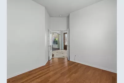 221 Westminister Avenue, Murphy, TX 75094 - Photo 10
