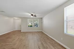16536 Jasmine Springs Dr, Fort Worth, TX 76247 - Photo 8