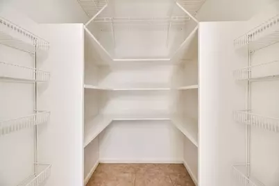8955 Boundbrook Avenue, Dallas, TX 75243 - Photo 16
