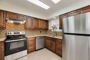 8955 Boundbrook Ave, Dallas, TX 75243 - Photo 10