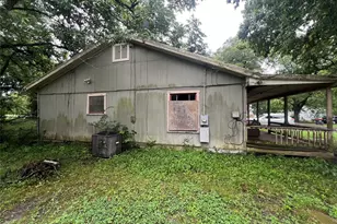 1049 3rd St SE, Paris, TX 75460 - Photo 26