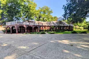 1431 S Houston School Rd, Lancaster, TX 75146 - Photo 8