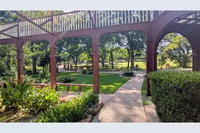 1431 S Houston School Road, Lancaster, TX 75146 - Photo 1