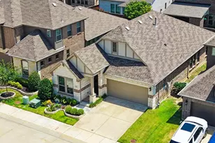 2256 Briar Ridge Trail, Carrollton, TX 75010 - Photo 2