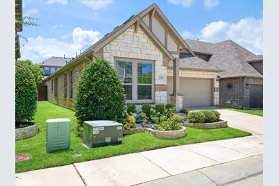 2256 Briar Ridge Trail, Carrollton, TX 75010 - Photo 4