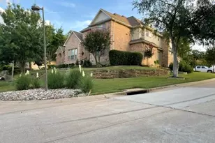 680 Chaparral Ct, Highland Village, TX 75077 - Photo 2