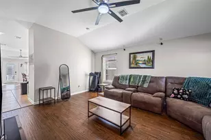 1436 Broken Spoke Ct, Fort Worth, TX 76131 - Photo 4