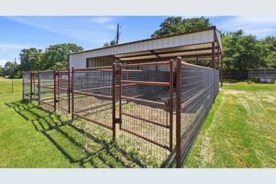 109 Crestwood Lane, Springtown, TX 76082 - Photo 34