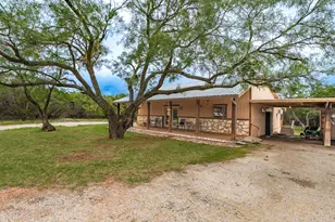 141 Pennington St, Buffalo Gap, TX 79508 - Photo 4
