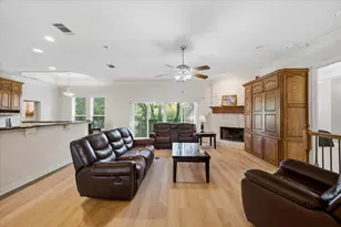 2643 Creekwood Dr, Cedar Hill, TX 75104 - Photo 6