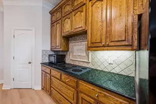 2643 Creekwood Dr, Cedar Hill, TX 75104 - Photo 14