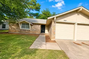 5410 Kings Mnr Dr, Lake Dallas, TX 75065 - Photo 2