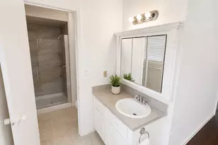 5410 Kings Mnr Dr, Lake Dallas, TX 75065 - Photo 4