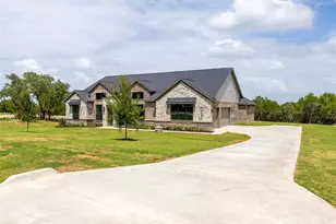 2033 Preserve Trail, Weatherford, TX 76087 - Photo 2