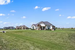 168 Tres Vis Dr, Decatur, TX 76234 - Photo 2